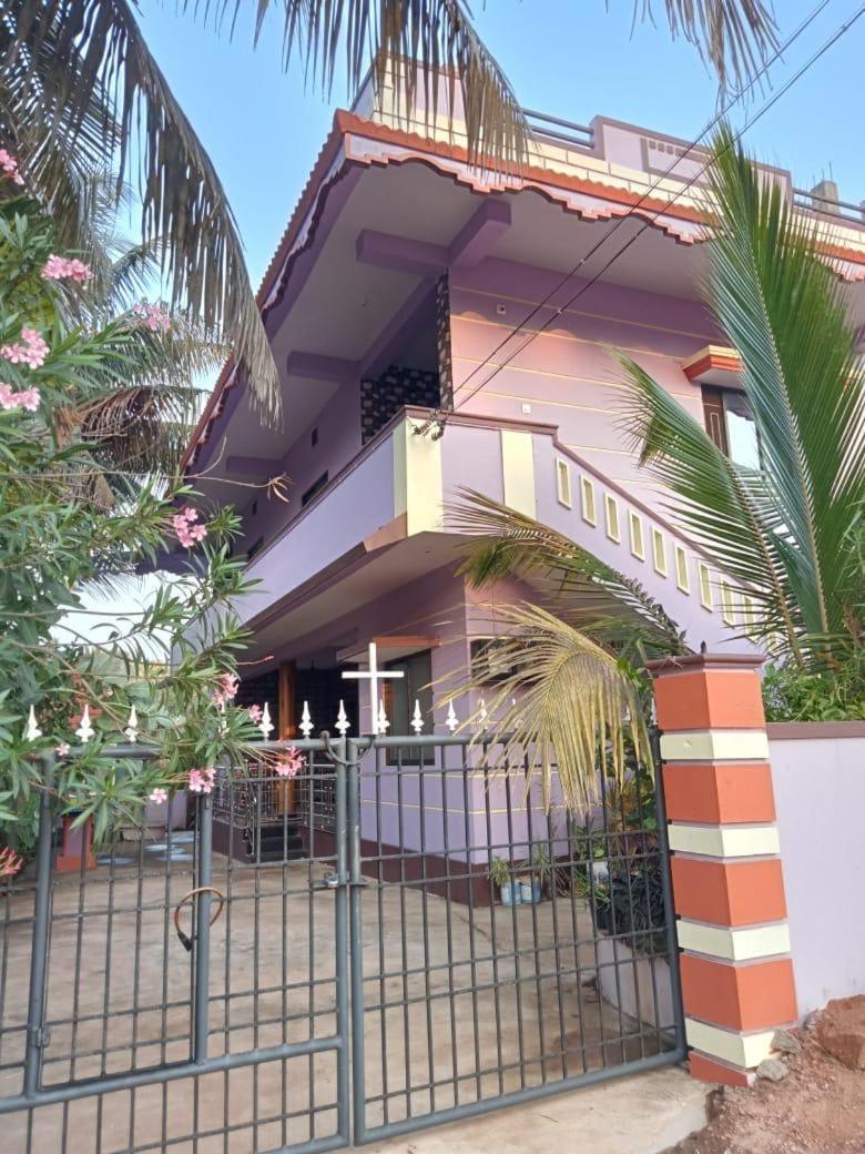Vian Homestay Honavar Luaran gambar