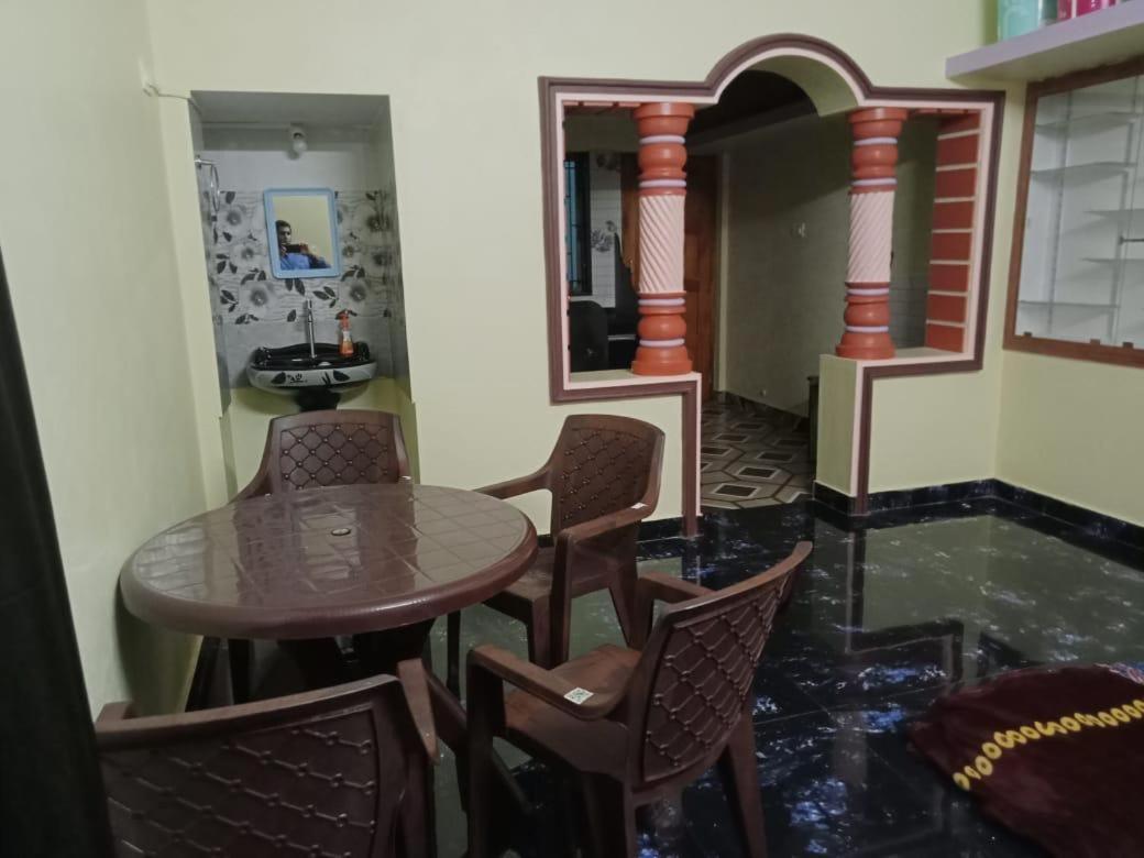 Vian Homestay Honavar Luaran gambar
