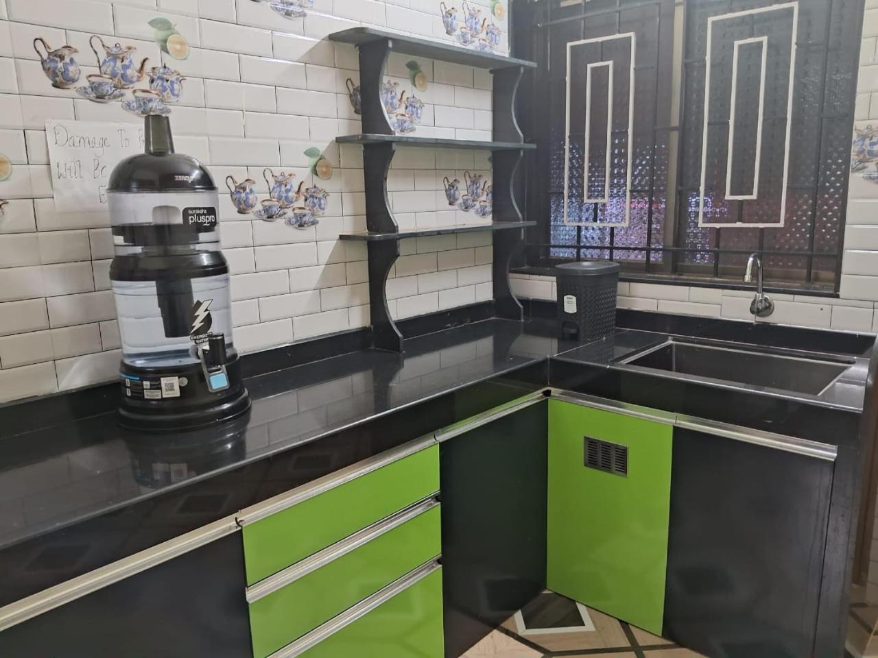 Vian Homestay Honavar Bilik gambar